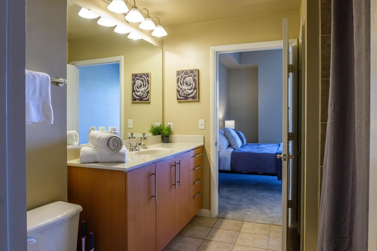 Apartamento Frontdesk Oakwood Apts Uptown