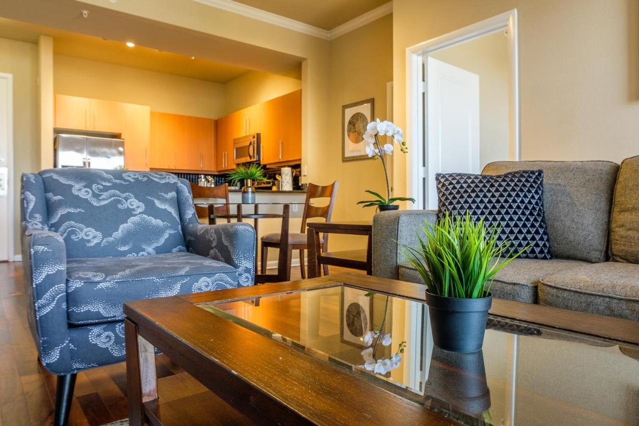 Frontdesk Oakwood Apts Uptown Apartamento Dallas