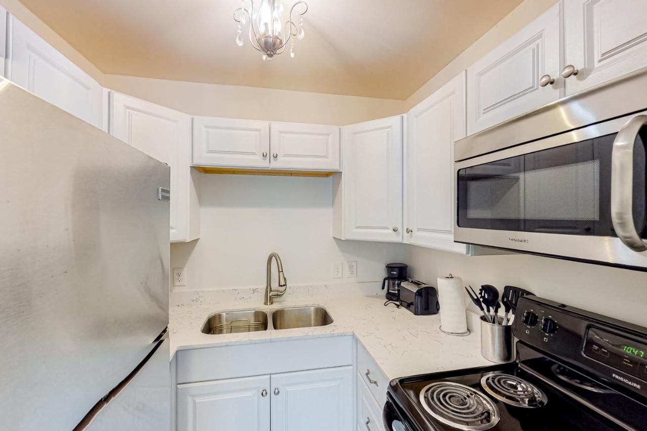 Live Oak Dallas