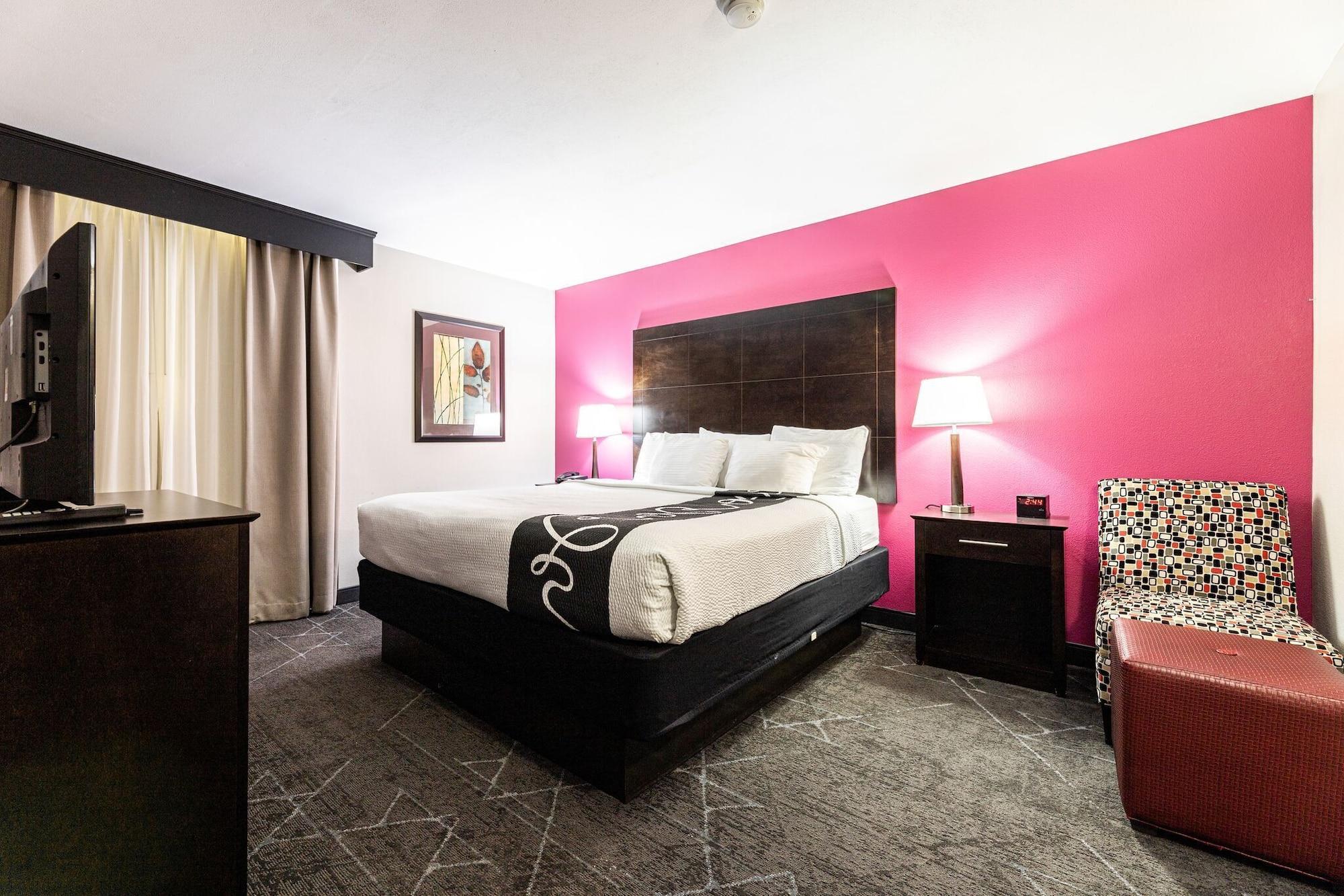 Hotel La Quinta By Wyndham I-35 Walnut Hill Ln Dallas
