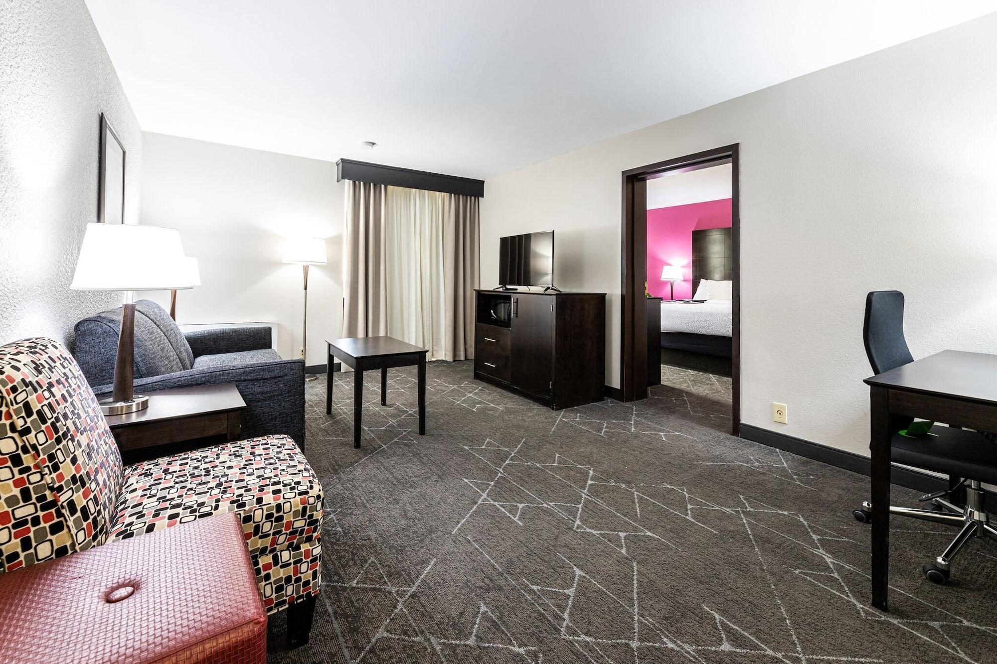 La Quinta By Wyndham I-35 Walnut Hill Ln Hotel 3*