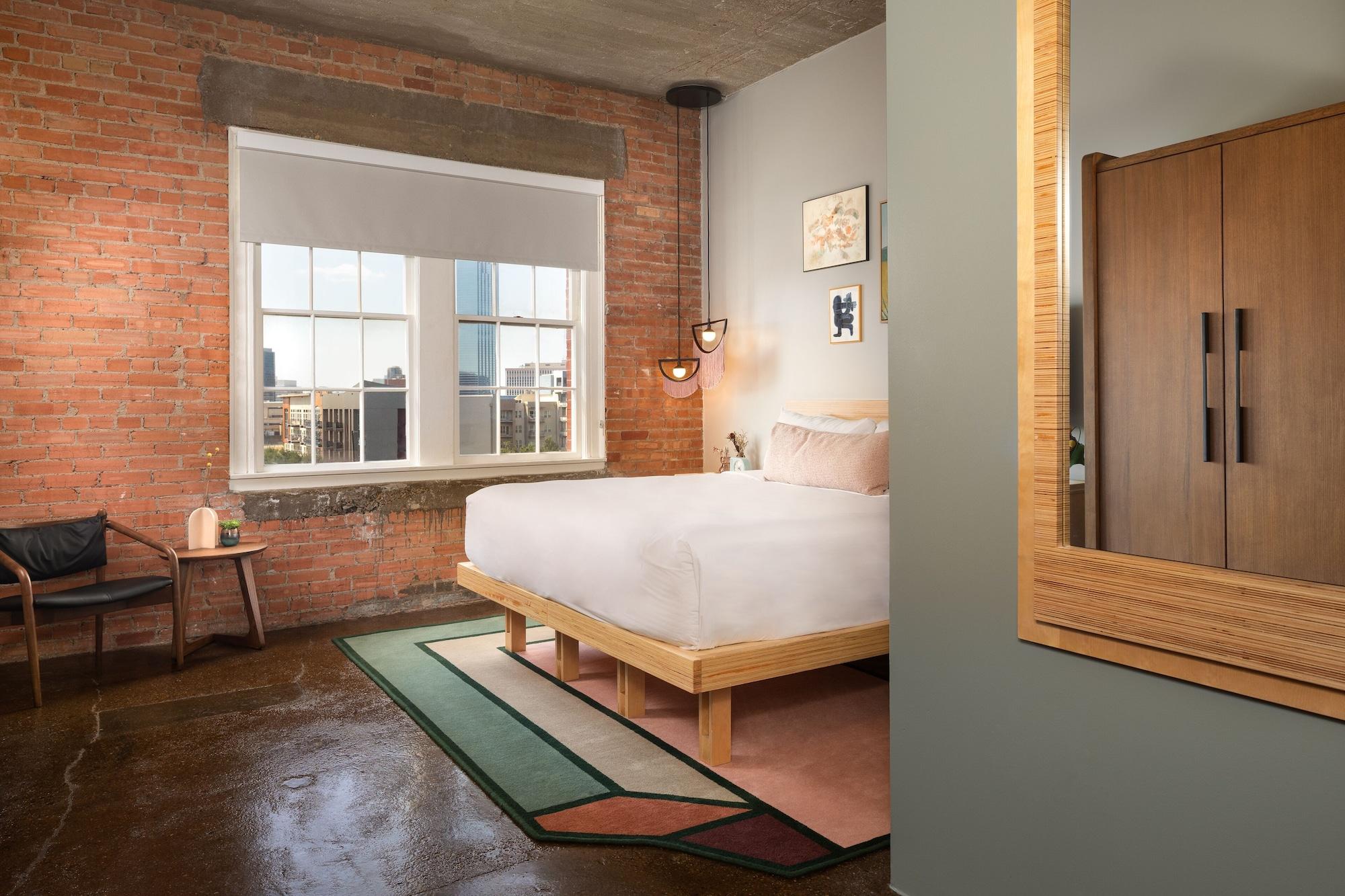 Hotel Canvas Dallas