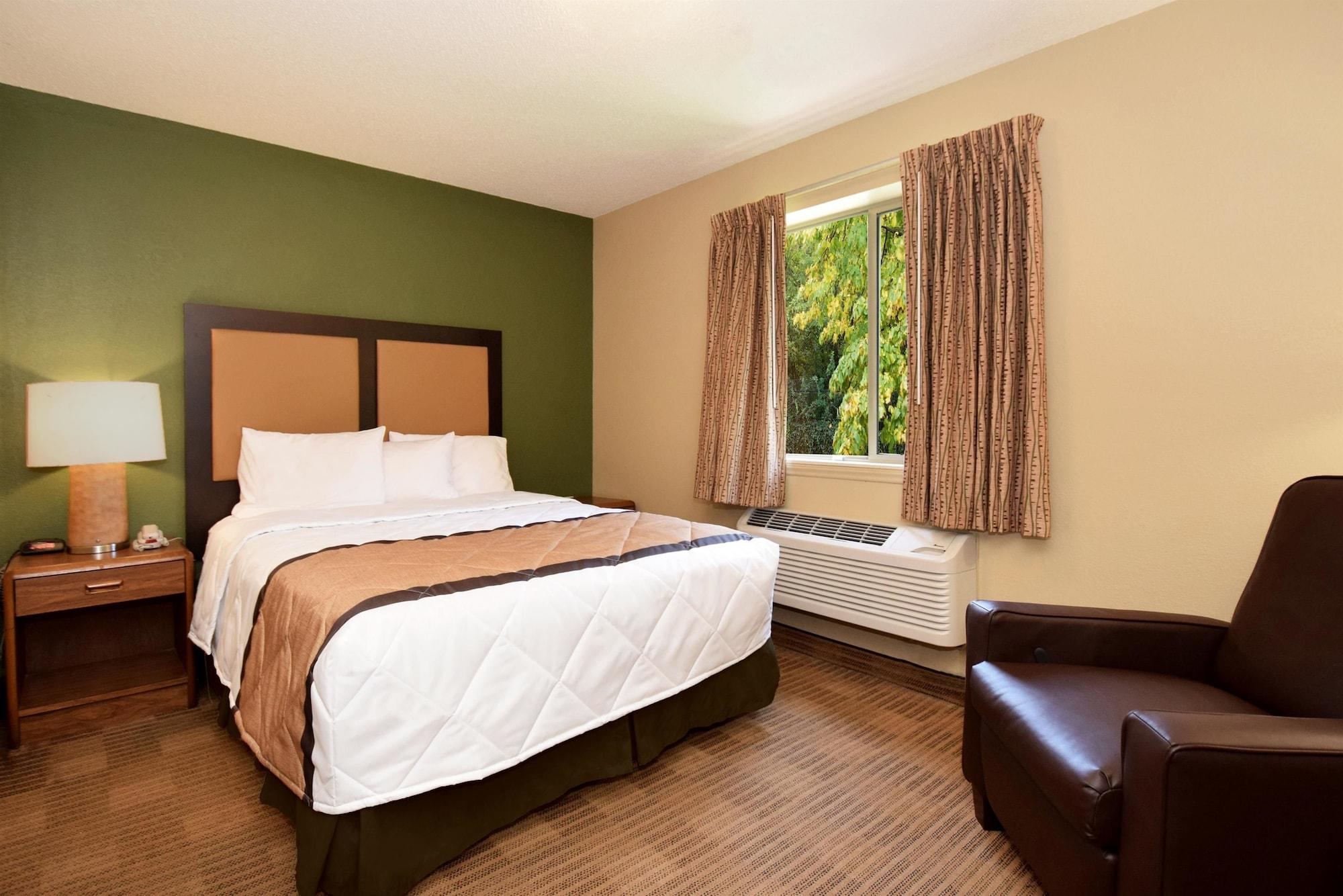 Extended America - - Market Center Dallas
