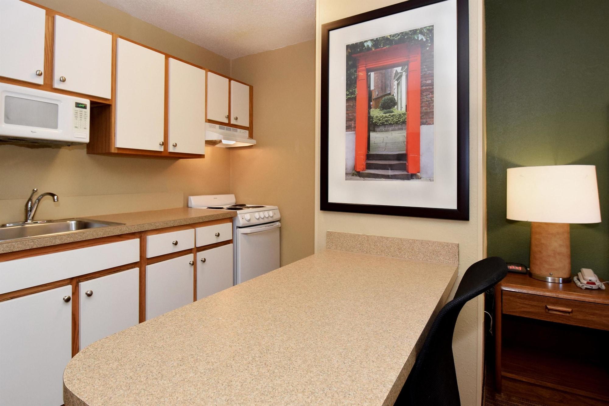 Extended America - - Market Center Hotel