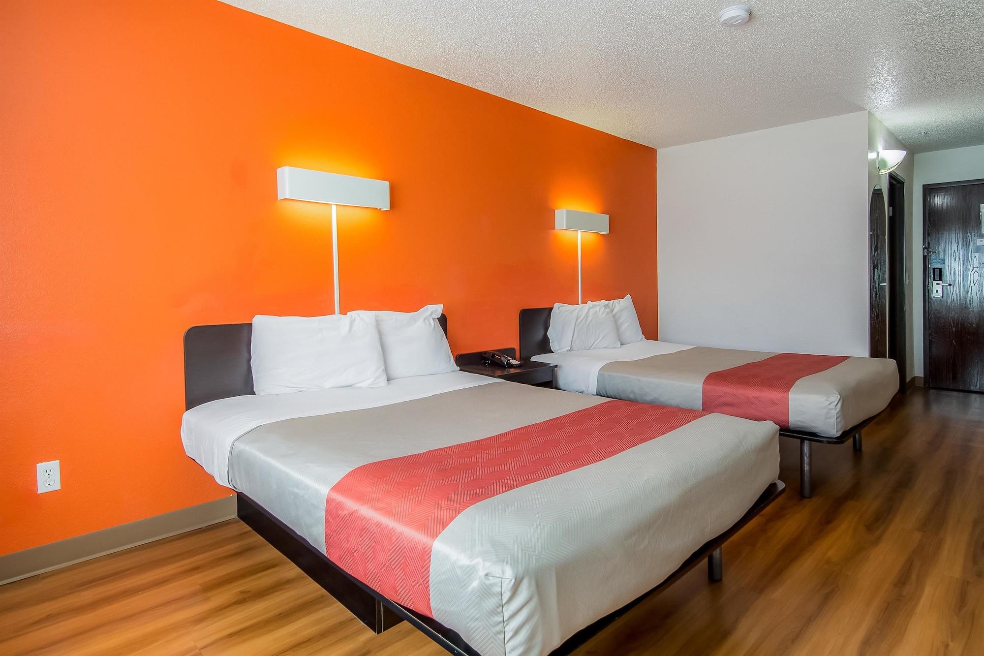 Hotel 6-dallas, Tx - North - Richardson 2*