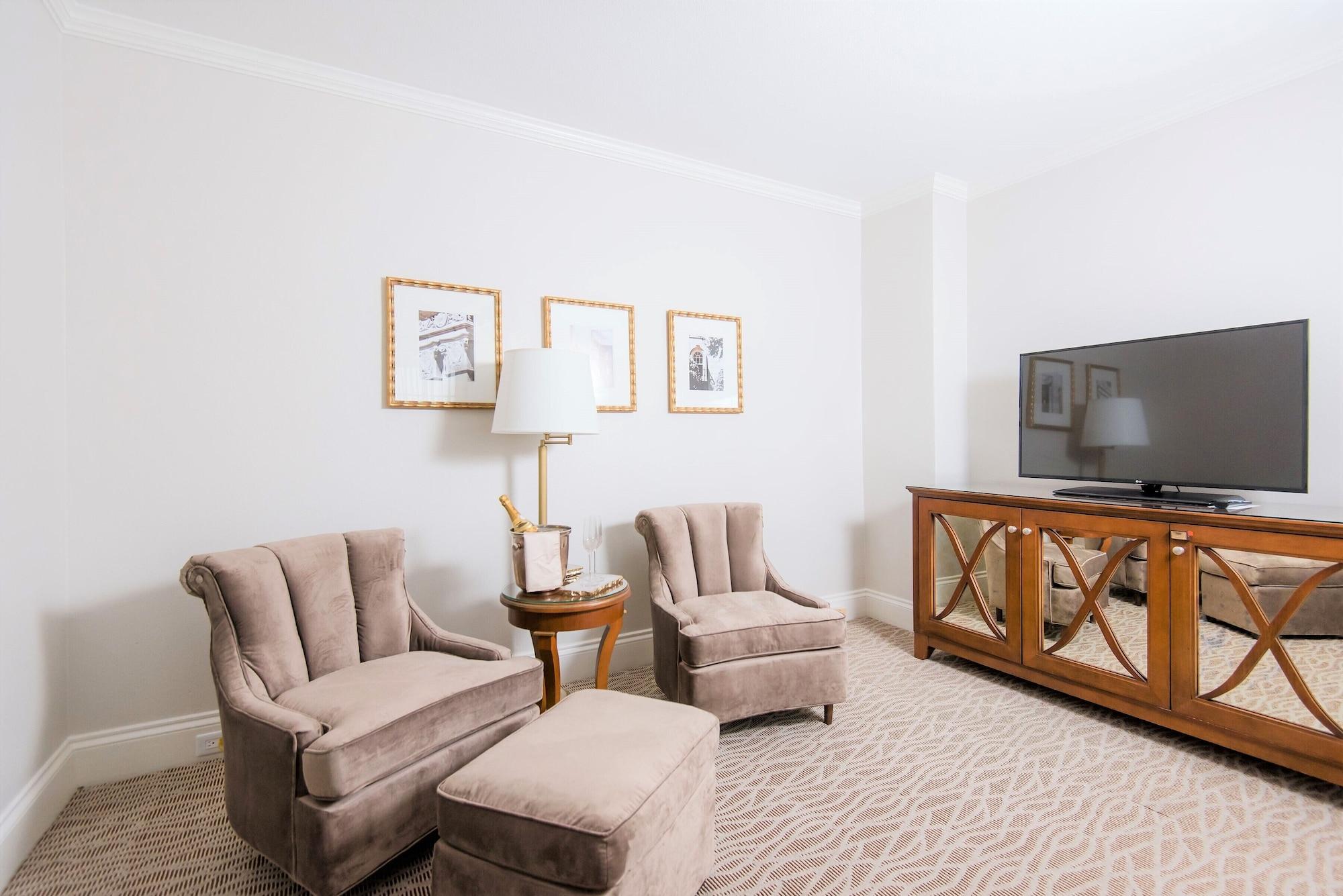 Hotel Warwick Melrose