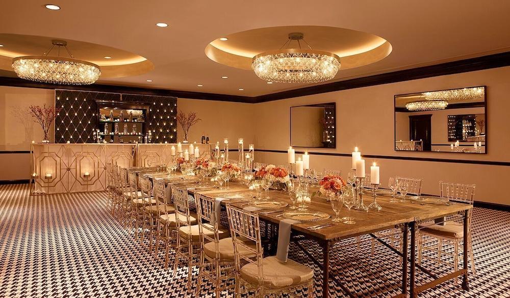 Zaza Hotel 4*
