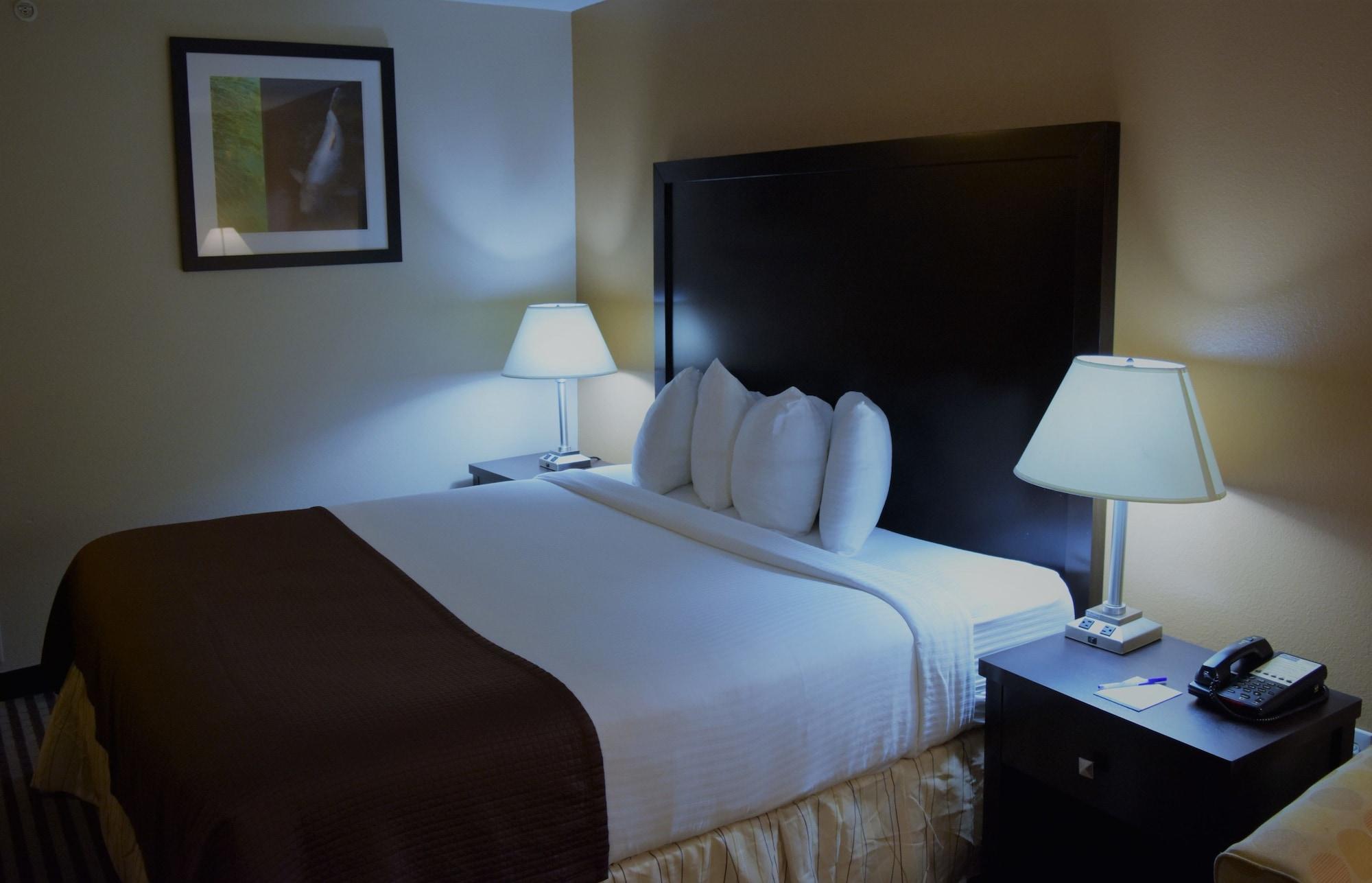 Baymont By Wyndham Dallas/ Field Hotel Dallas