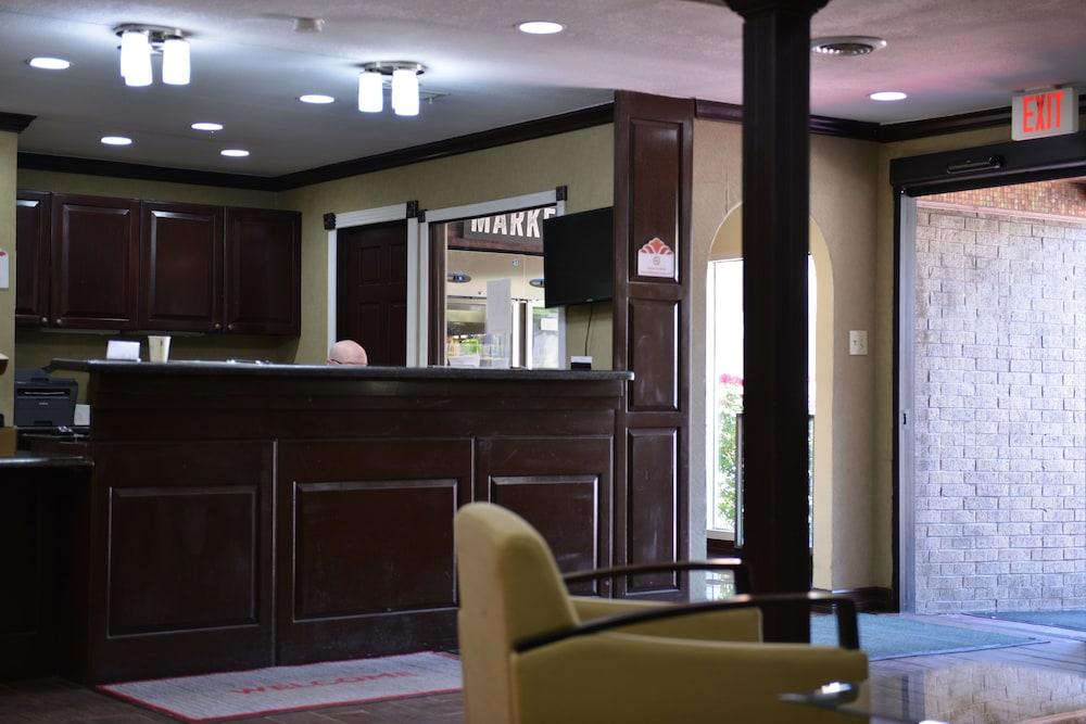 Hawthorn Field 3* Dallas