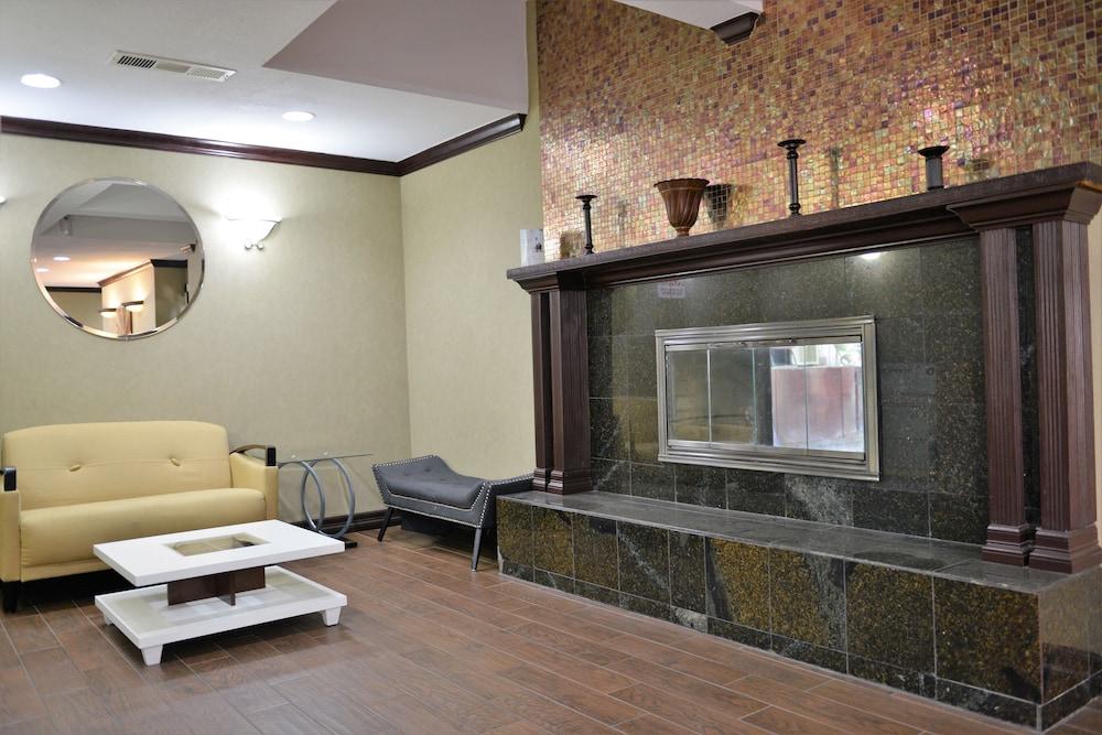 Hawthorn Field Hotel Dallas