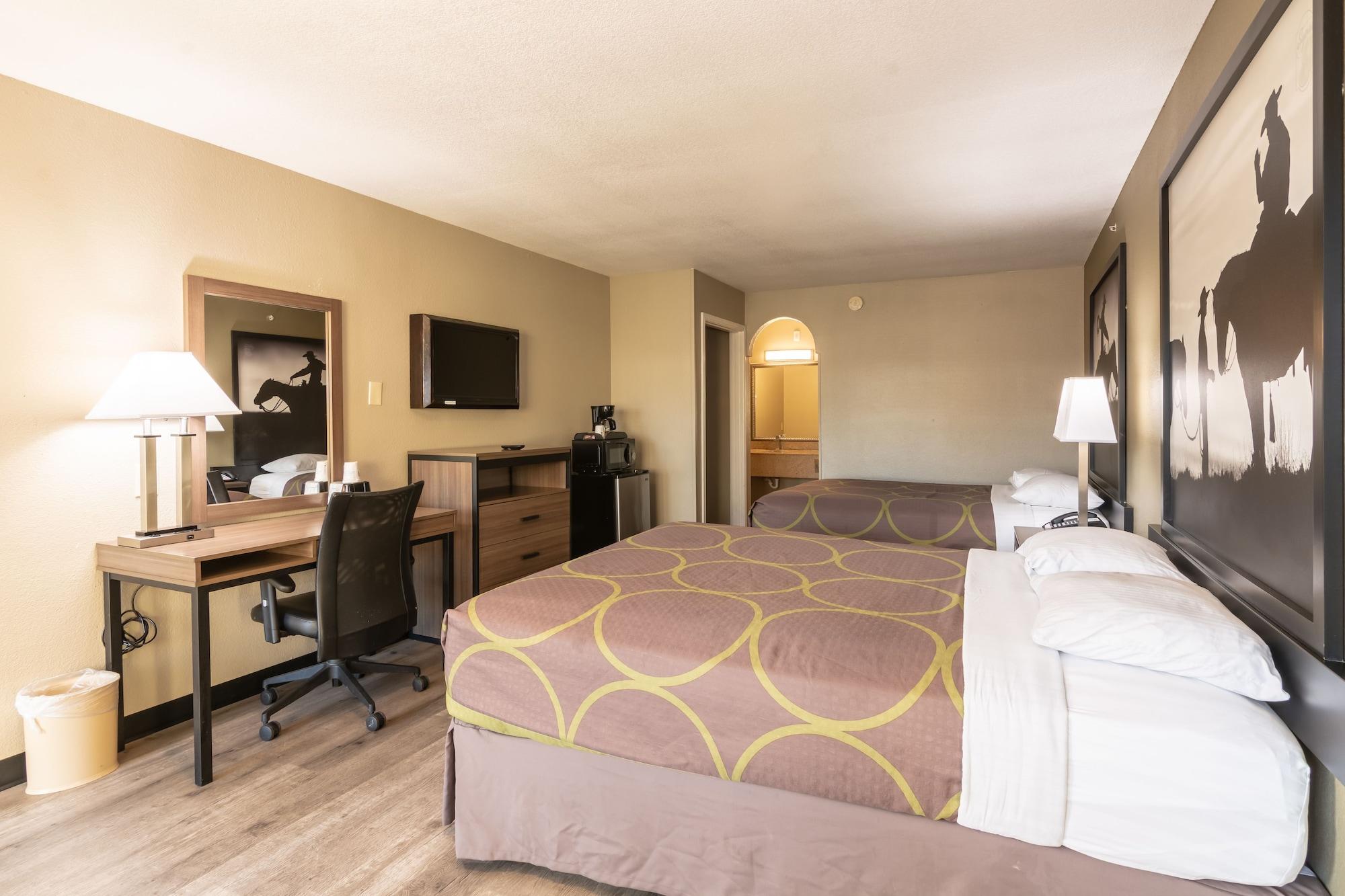 Super 8 East Near Fair Park Downtown 2* Dallas