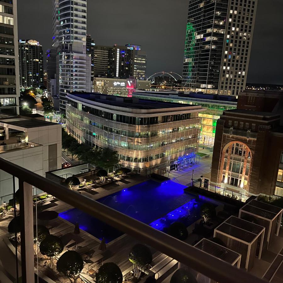 Downtown Apt With View Walking Distance To Aac With Free Parking Pool Wifi Apartamento