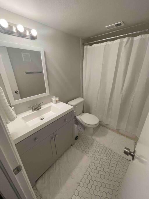 Apartment Lower Greenville 1 Bedroom Apt *