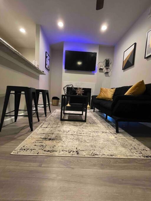 Lower Greenville 1 Bedroom Apt Apartment