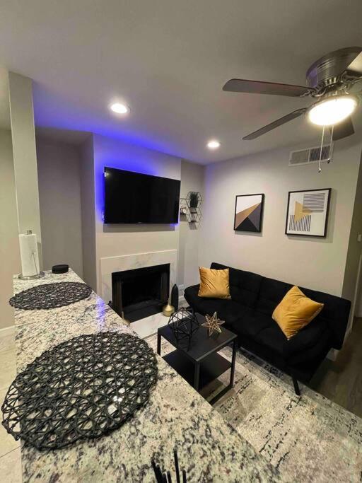 Lower Greenville 1 Bedroom Apt Dallas