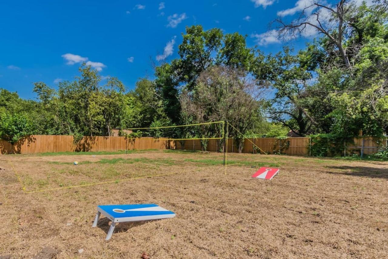 Holiday home Modern 4 Bedroom Near Downtown, Zoo *