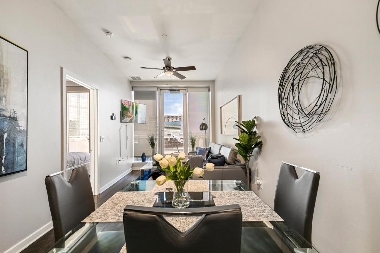 Apartment 2br Premium Penthouse With Downtown Views Dallas
