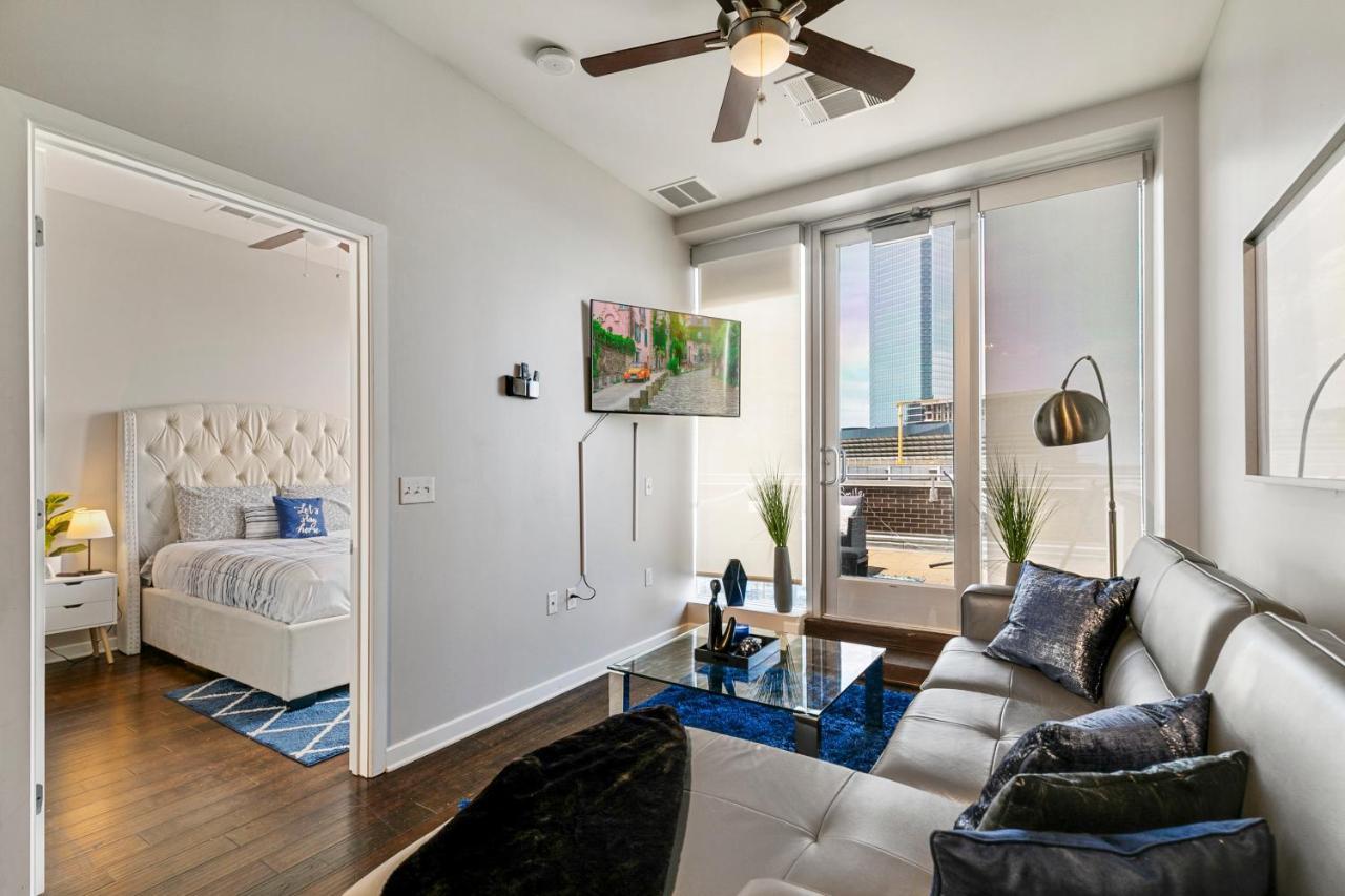 2br Premium Penthouse With Downtown Views Apartment *