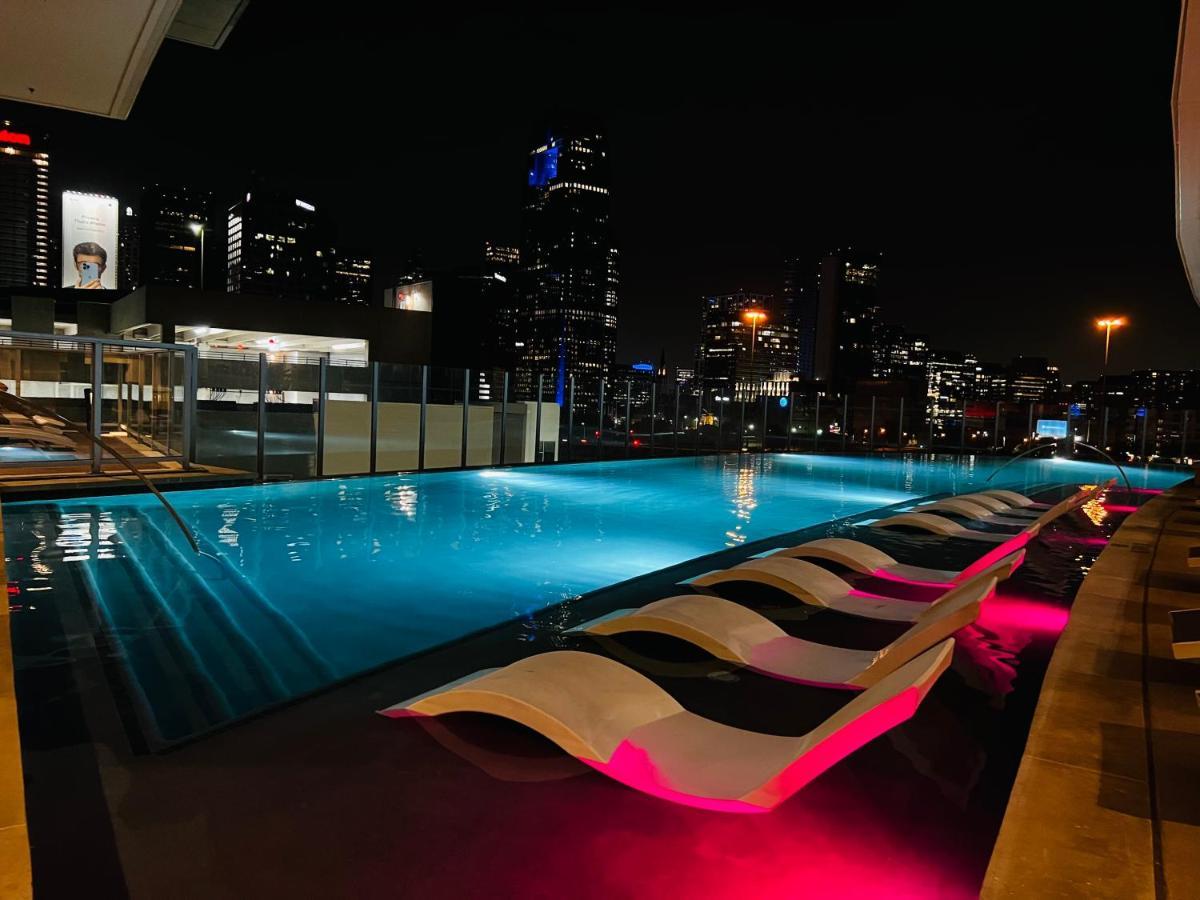Lavish 1 Bedroom Suite-downtown Apartment Dallas
