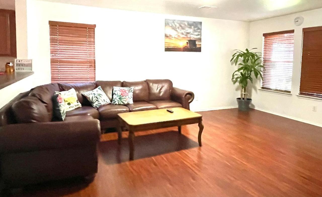 Guest house Private Downtown Dallas