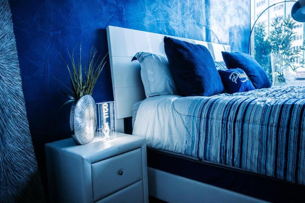 Luxury Penthouse W/ Stunning View & King Bed Apartamento