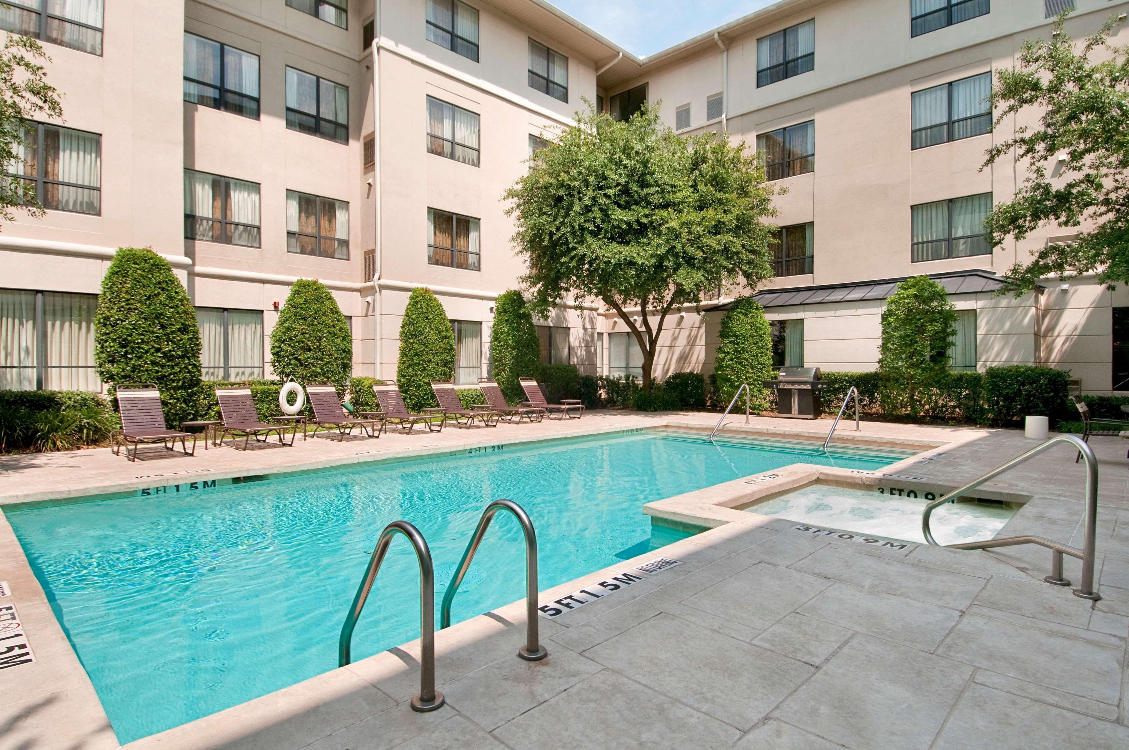 Hyatt House Uptown Hotel Dallas