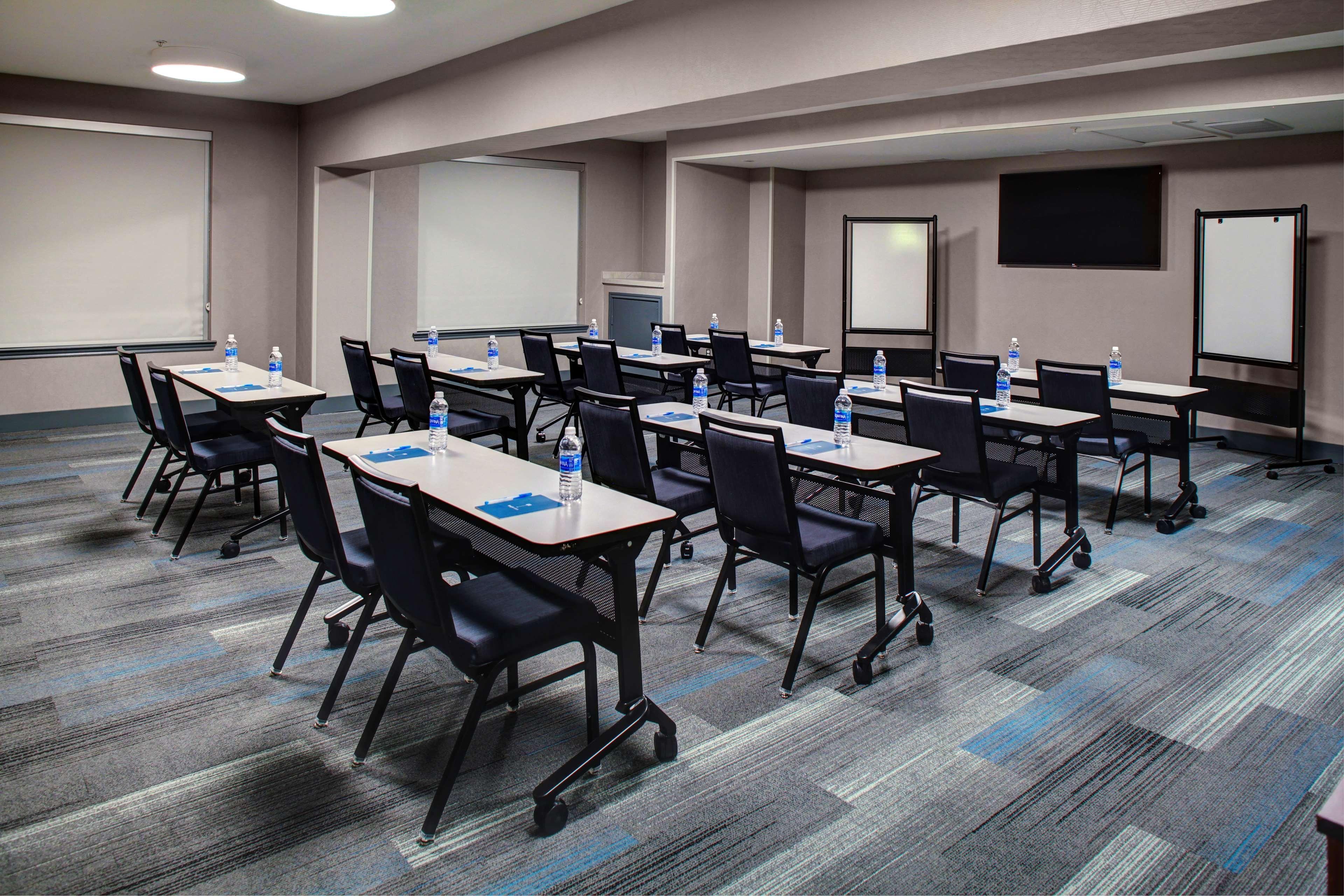 Hyatt House Uptown Hotel Dallas