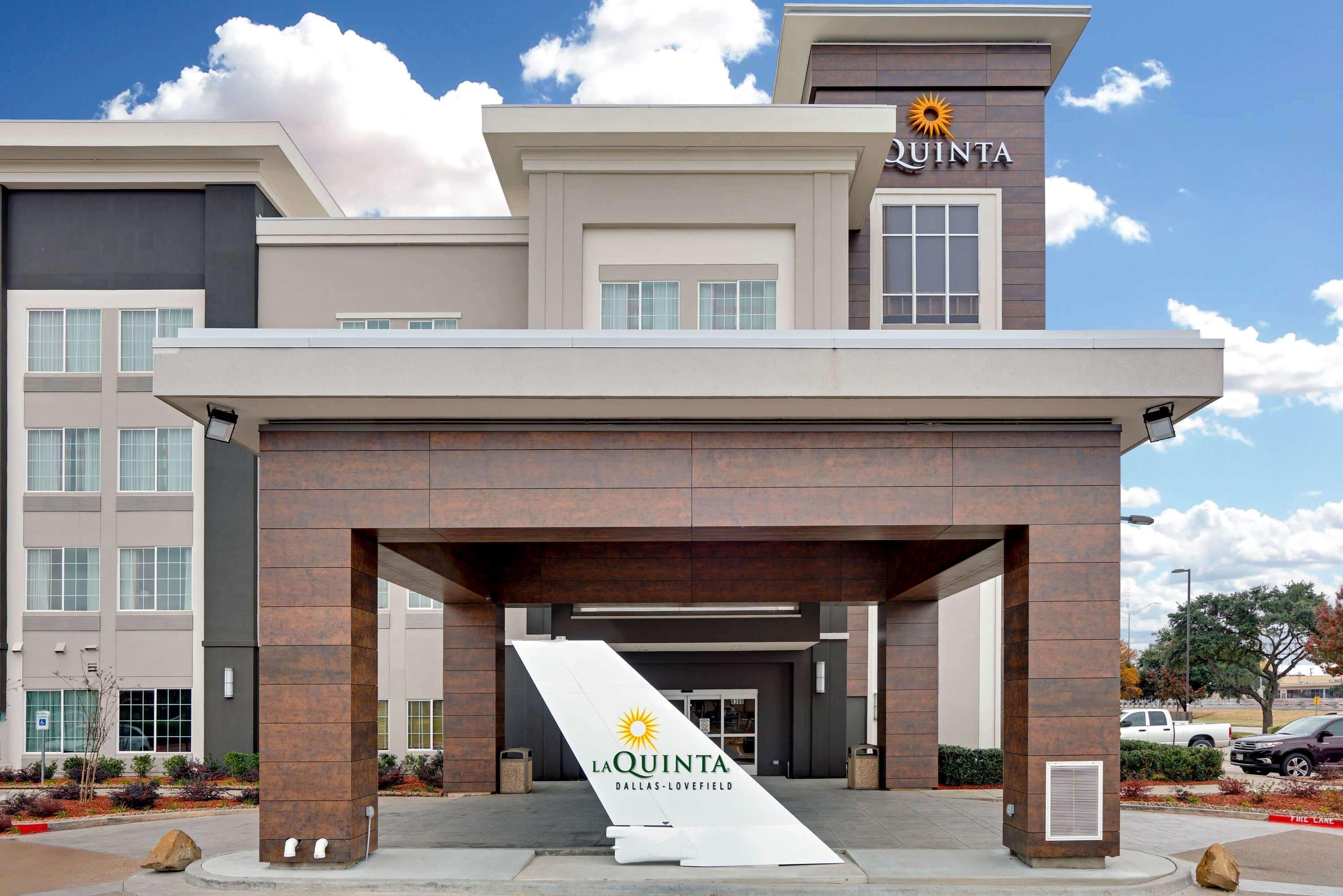 Hotel La Quinta By Wyndham Field