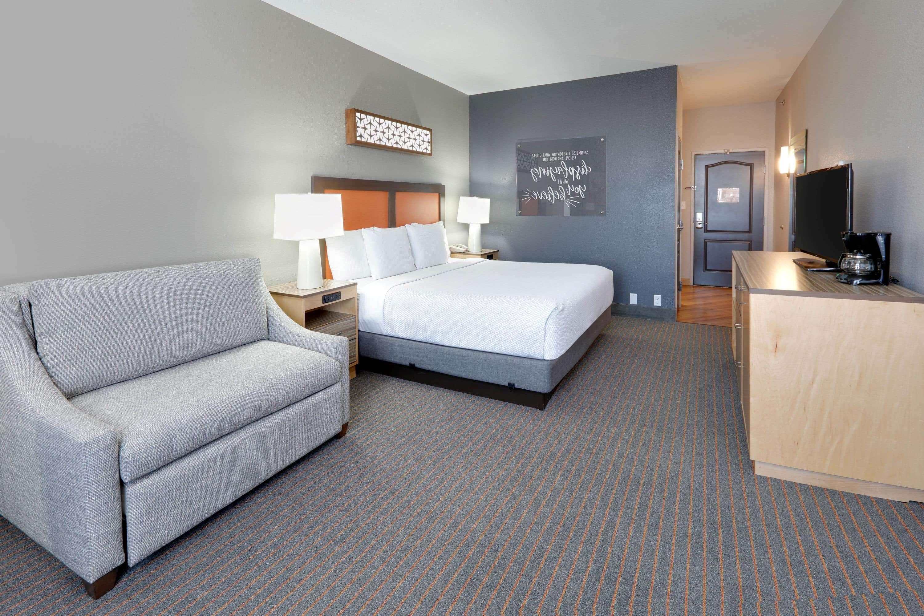La Quinta By Wyndham Field Dallas