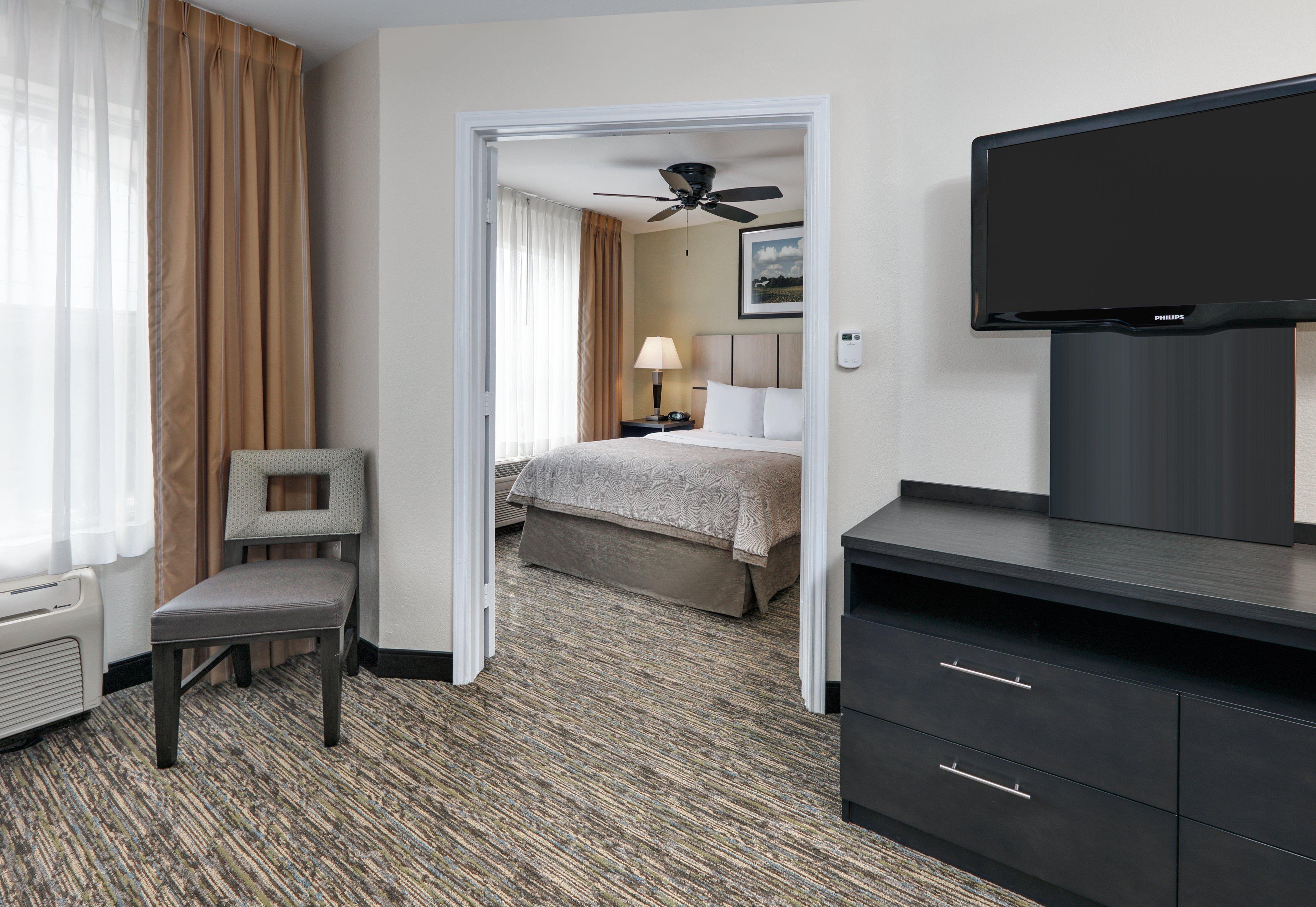 Hotel Candlewood Market Center-love Field By Ihg 3*