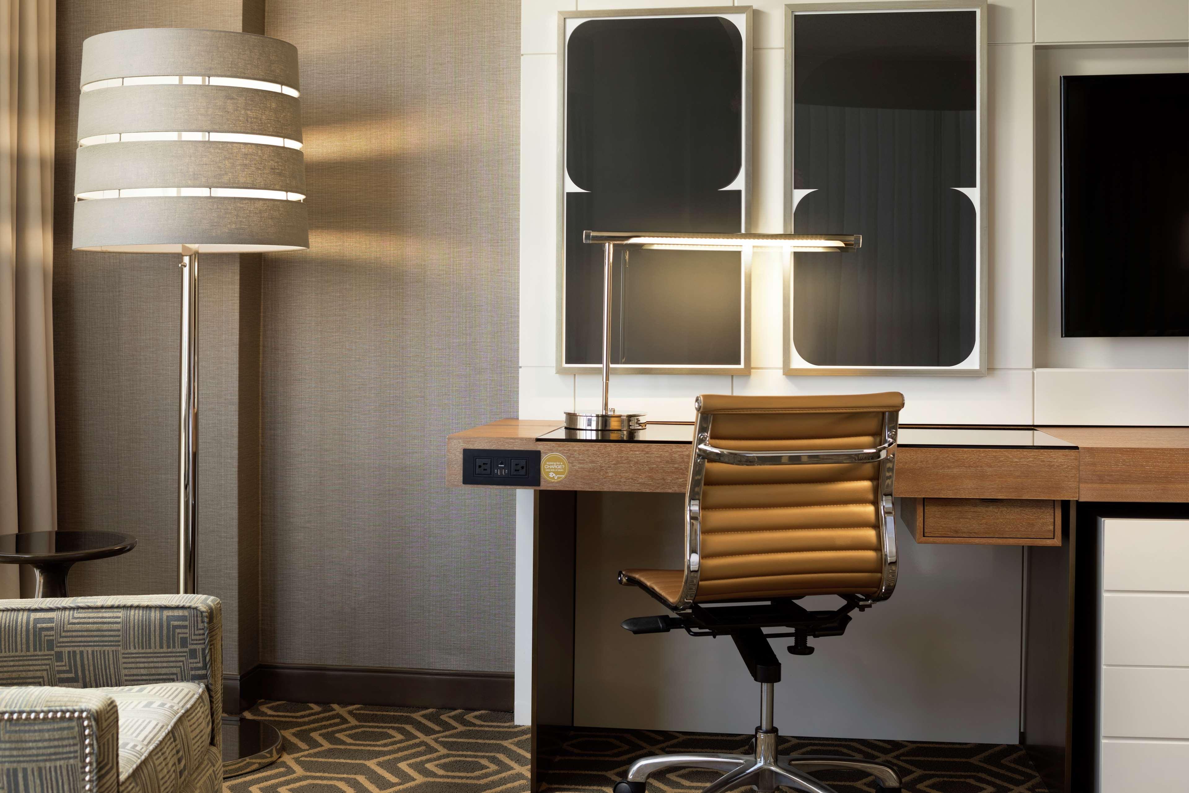 Doubletree By Hilton Campbell Centre Dallas