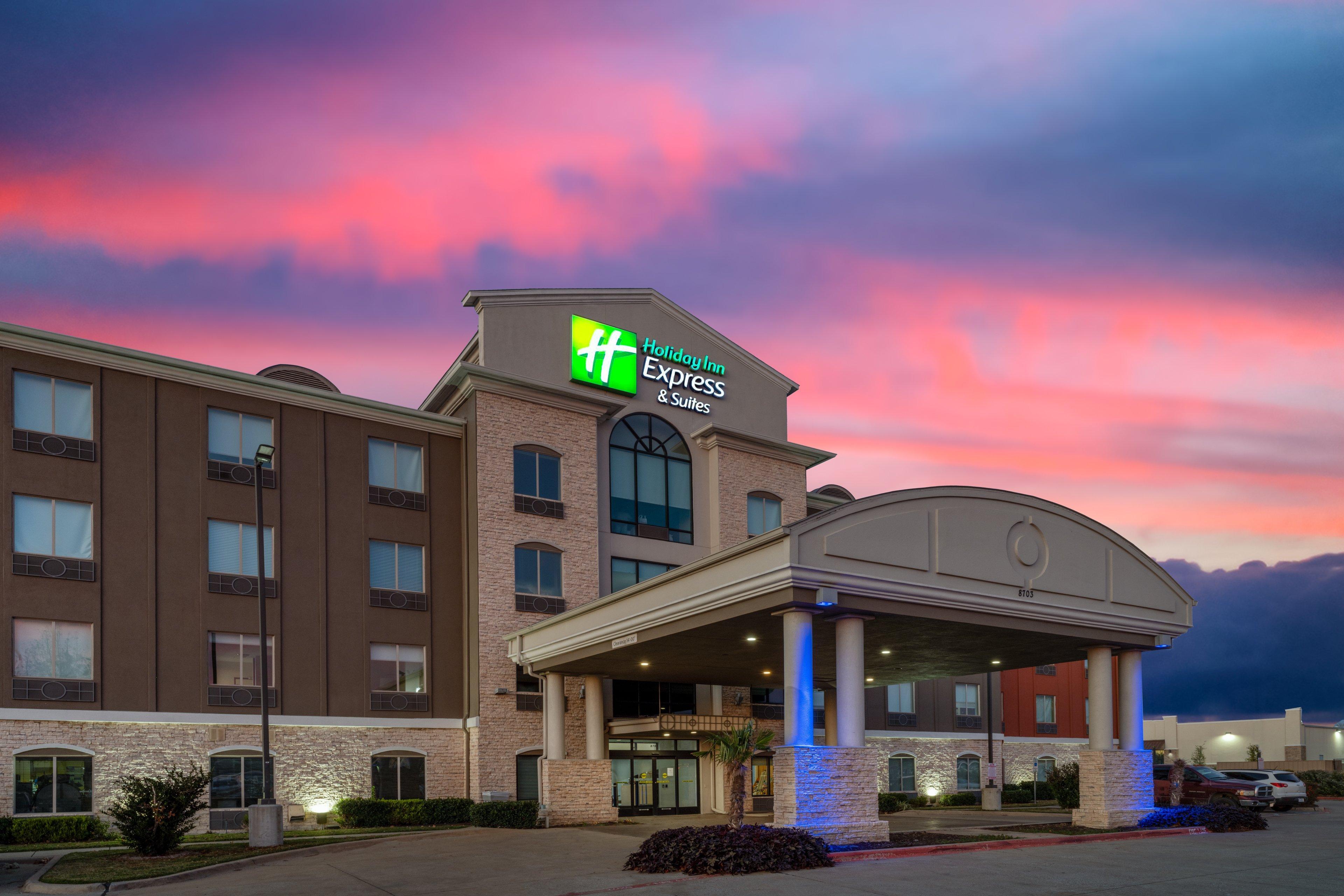 Hotel Express & East - Fair Park By Ihg