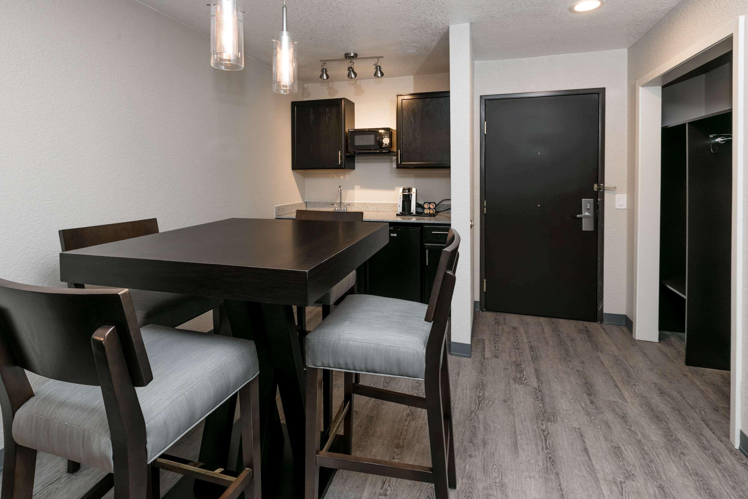 Wingate By Wyndham Field 3* Dallas