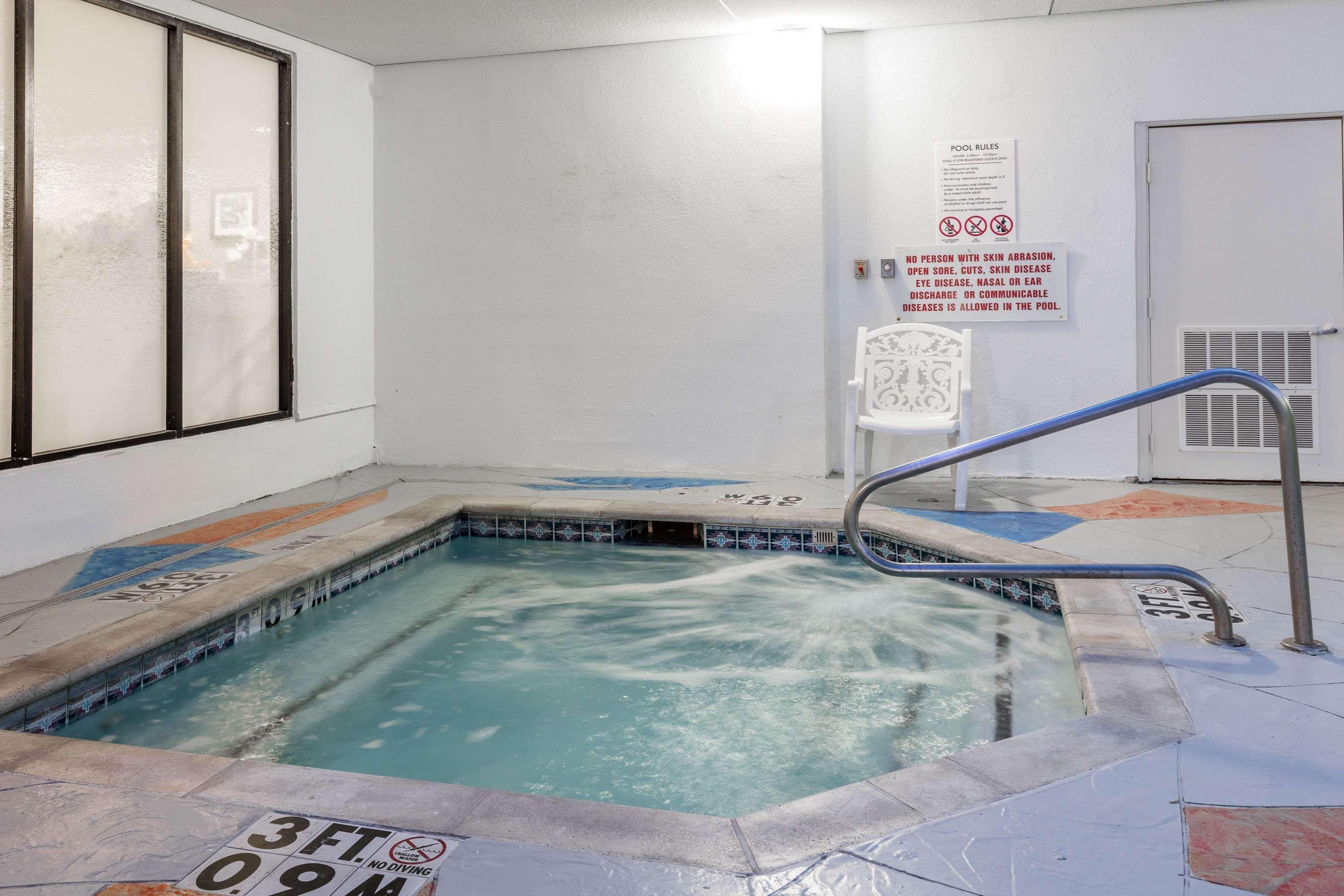 Hotel Wingate By Wyndham Field 3*