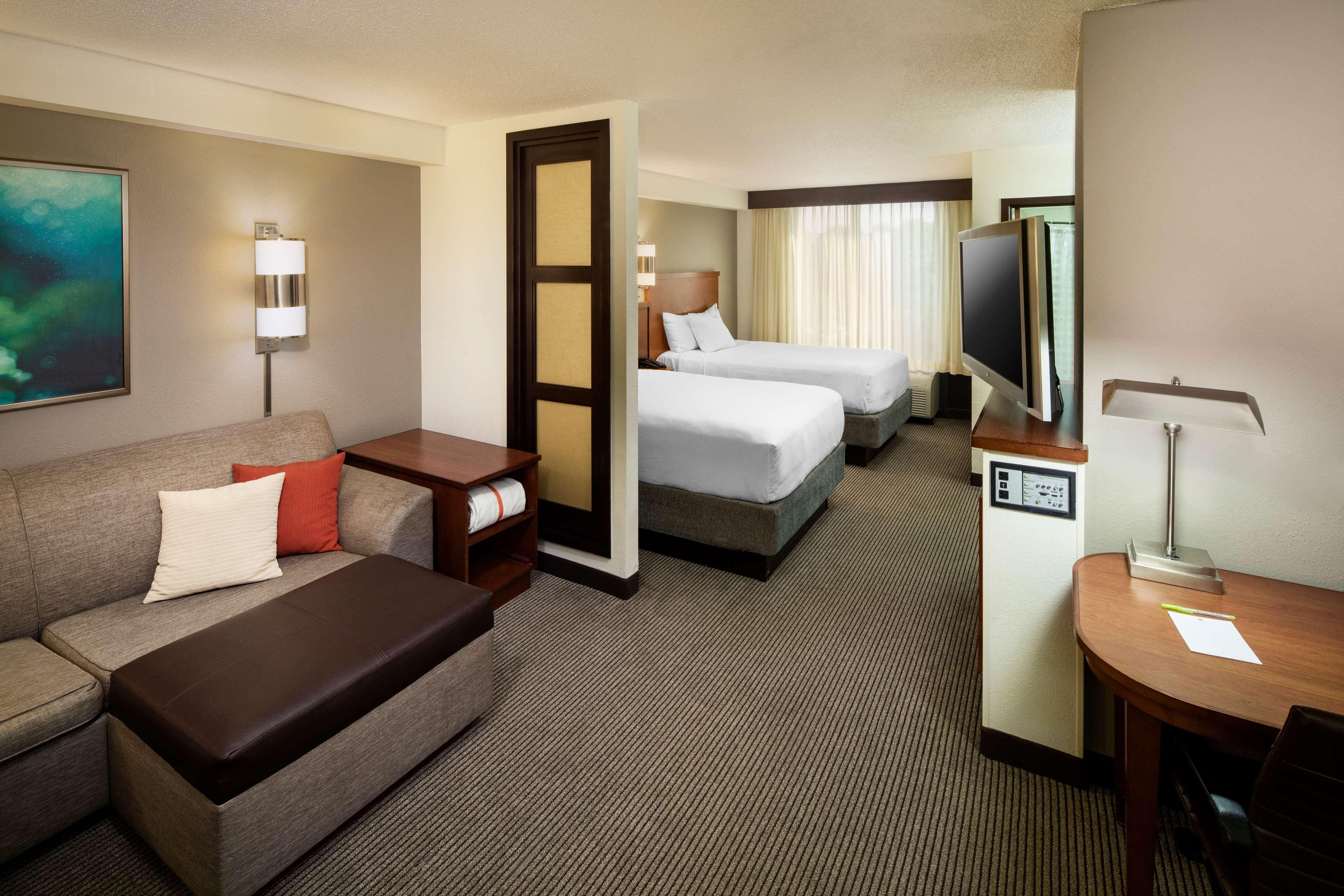 Hyatt Place Park Hotel