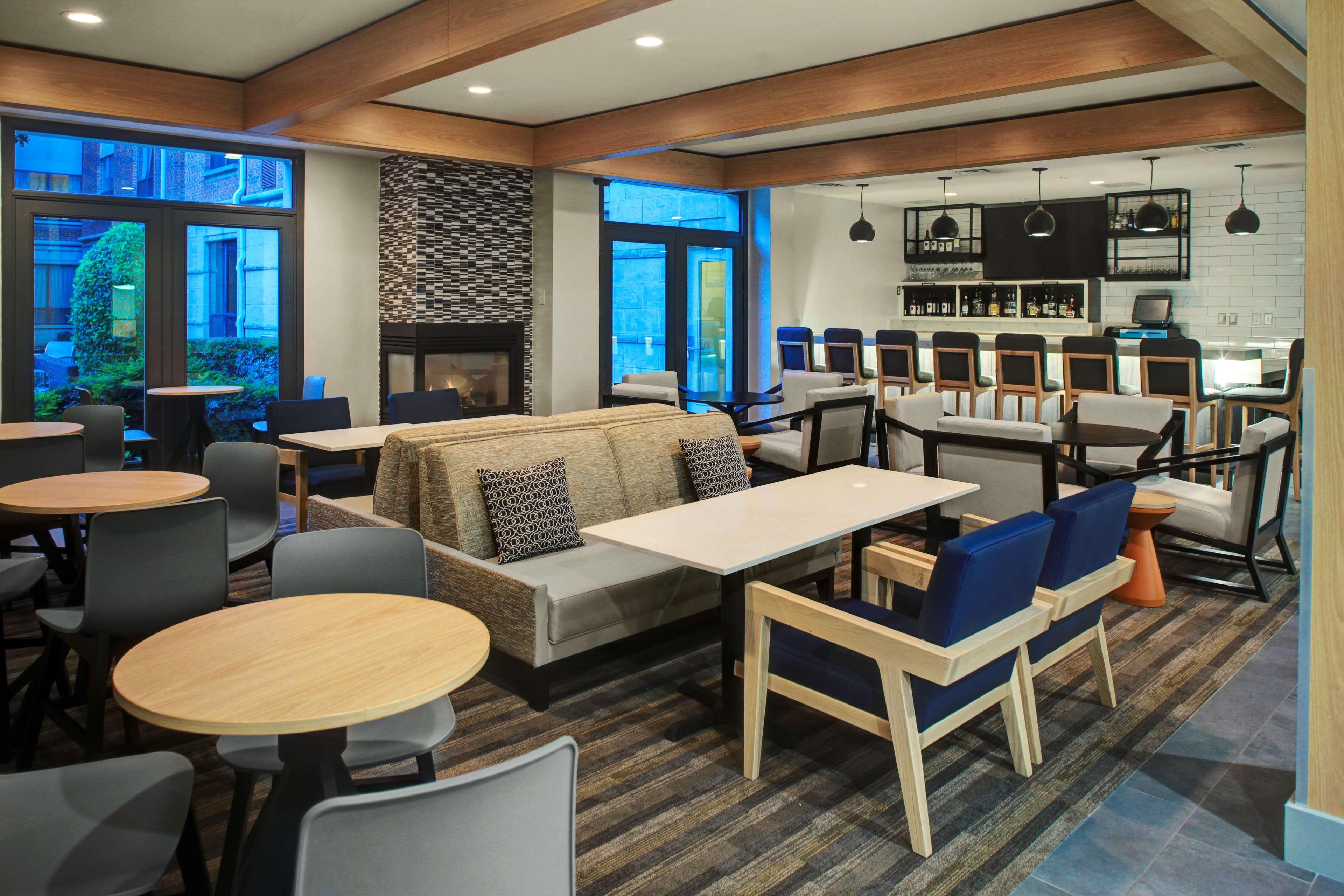 Hyatt House Lincoln Park
