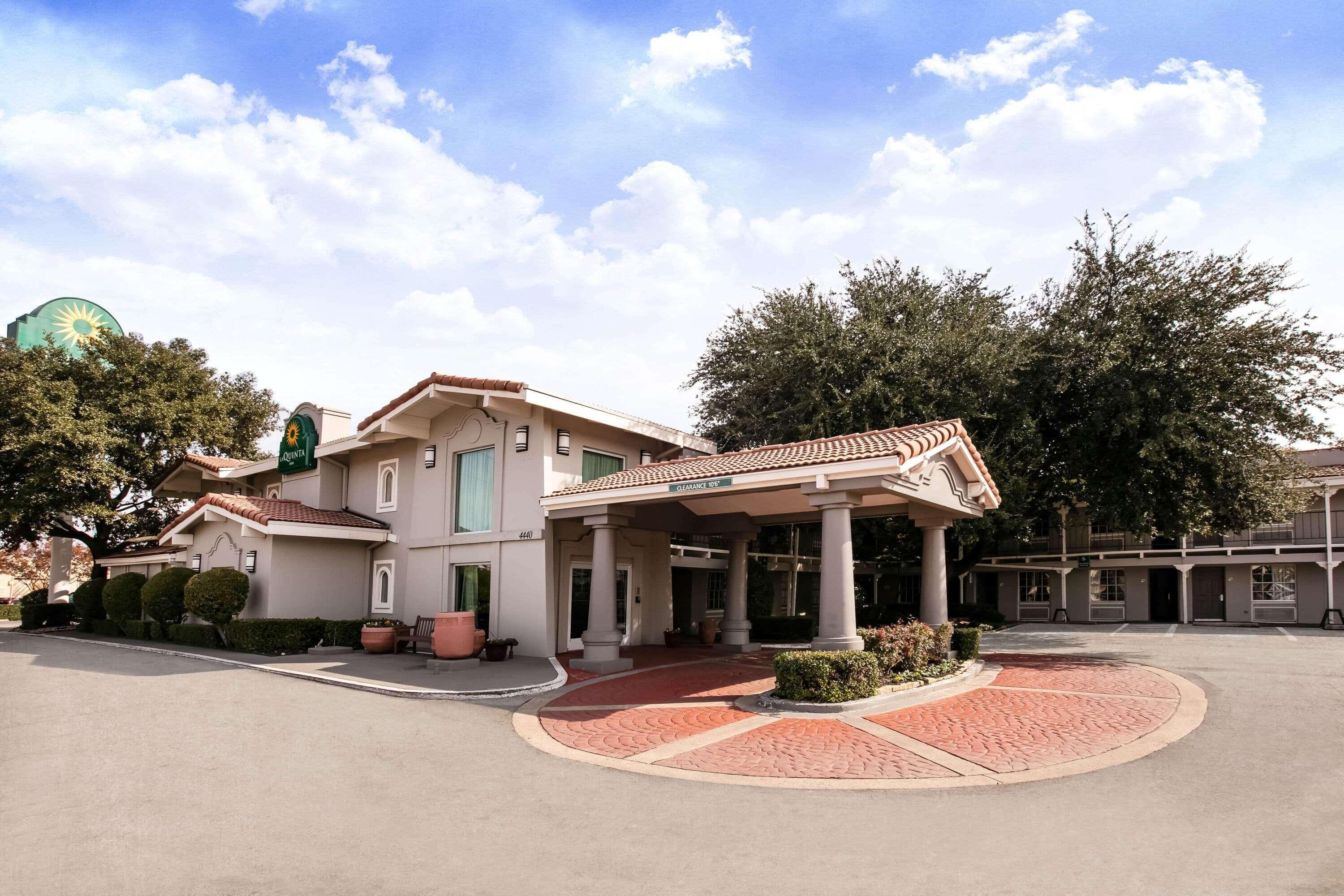 La Quinta By Wyndham Uptown Hotel 3*