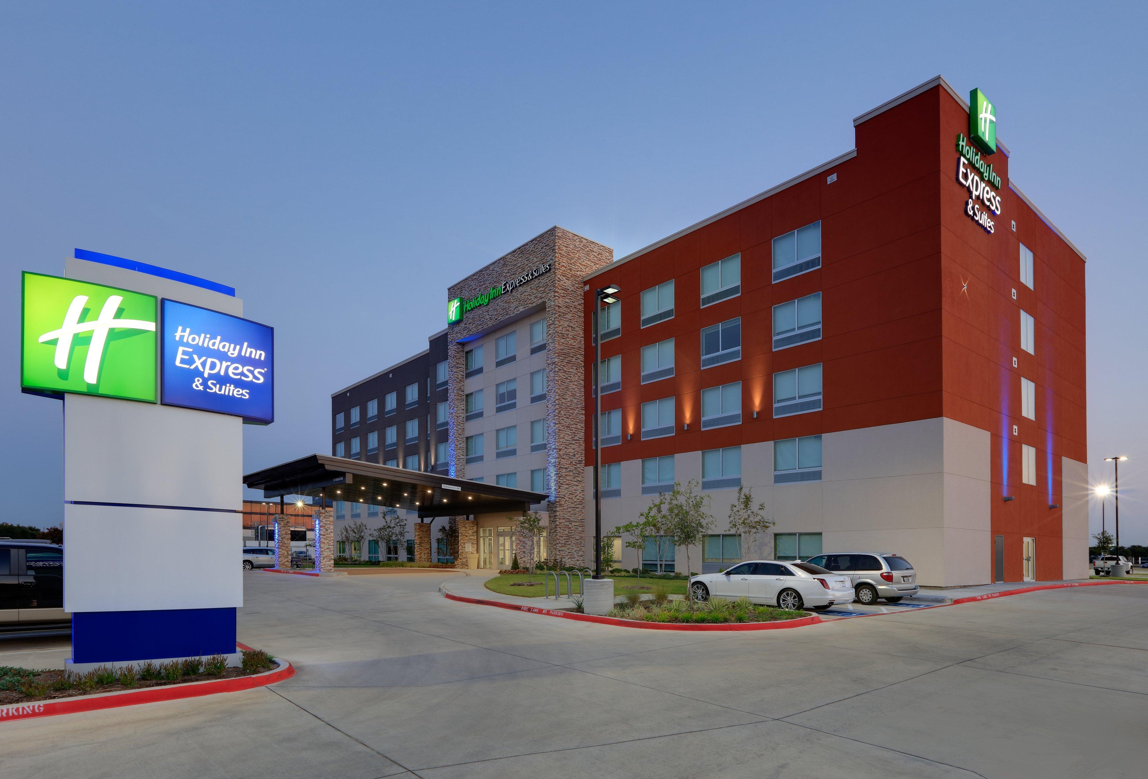 Express & - Nw Hwy - Field By Ihg Dallas
