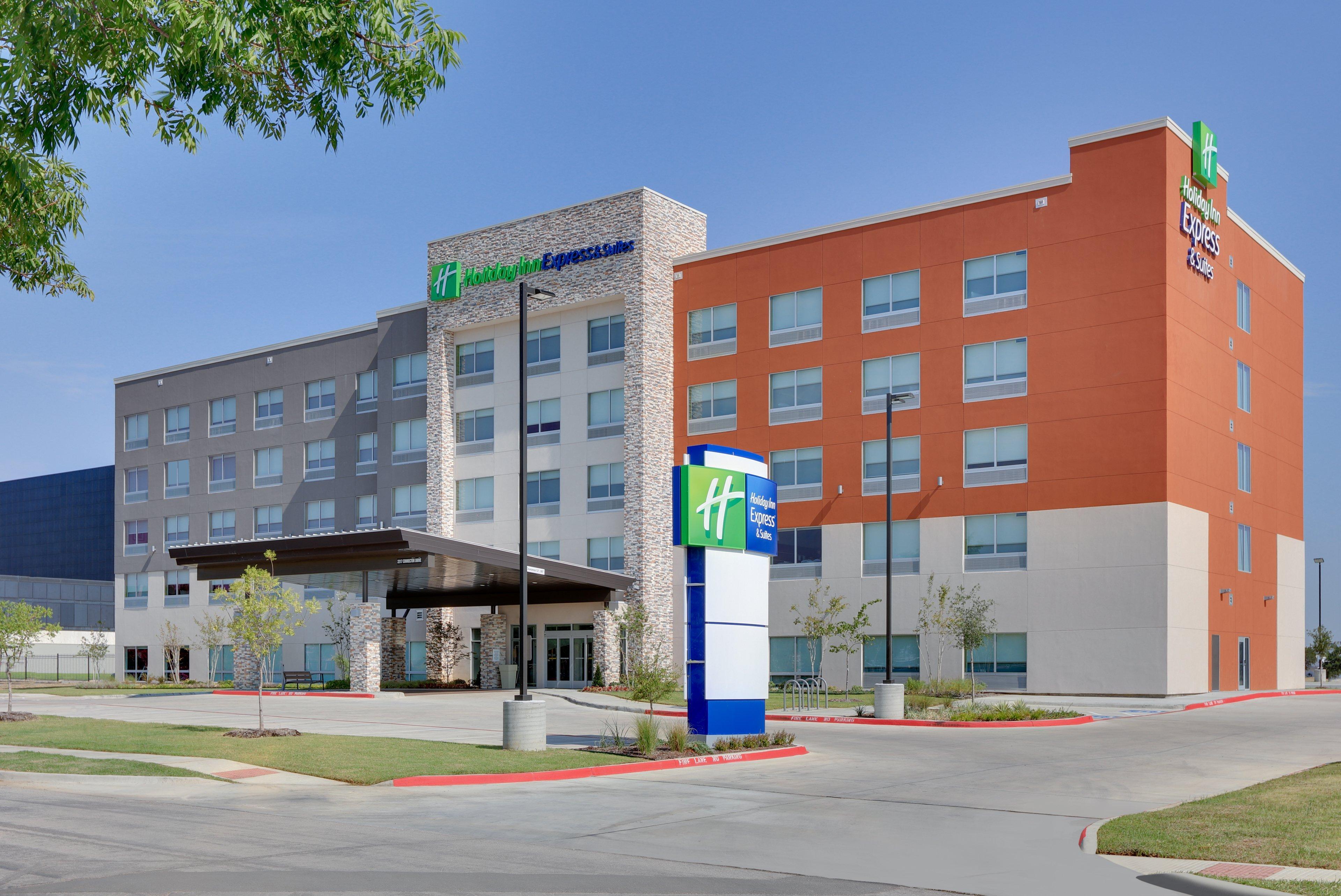 Express & - Nw Hwy - Field By Ihg Hotel