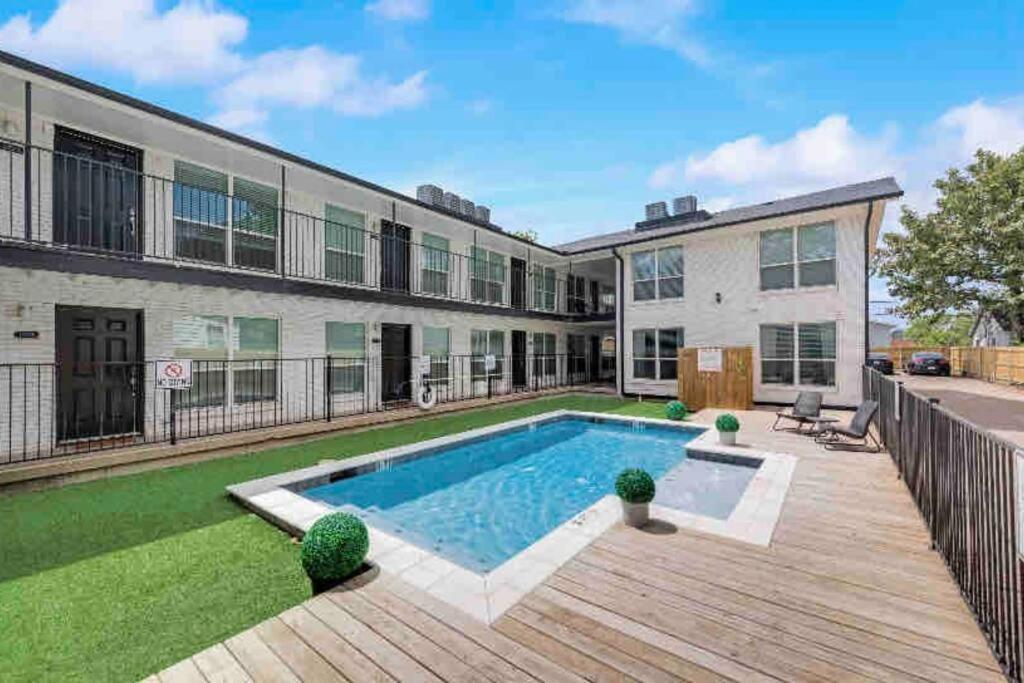Outside & Tranquility Inside Apartment