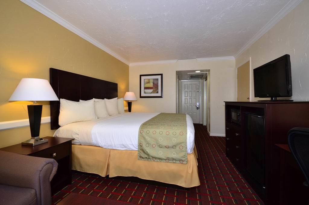 Hotel 6 Tx Downtown