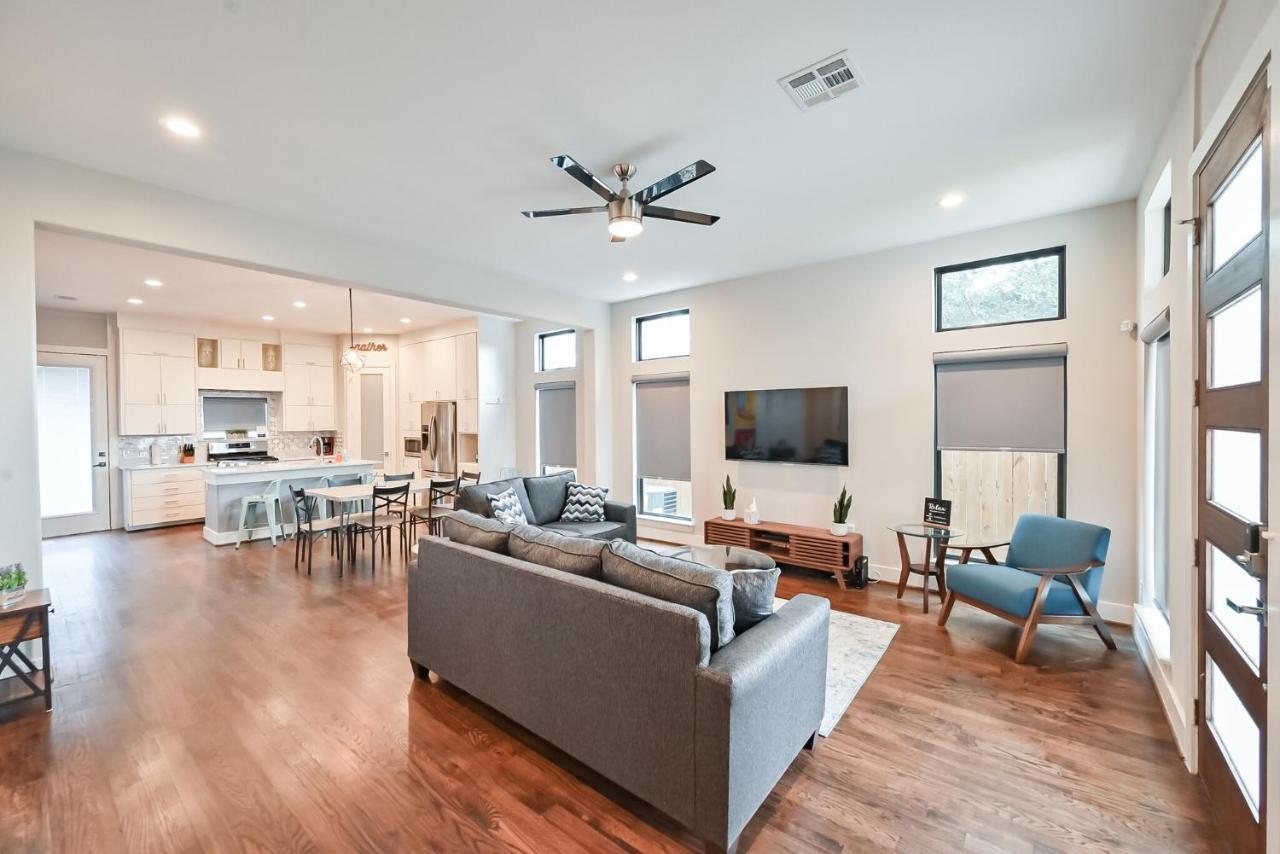 9 Minutes To Downtown - 1000mbps - King - 58 In Tv - Games Holiday home Dallas