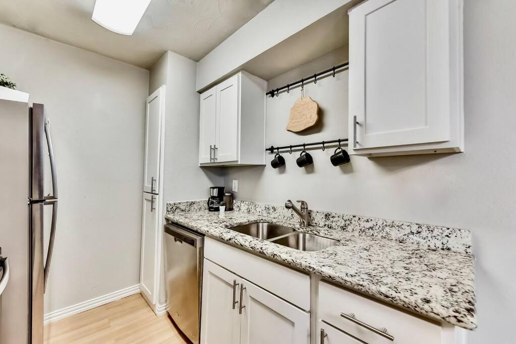Apartment Boutique Flat + Arboretum Tickets Included Dallas