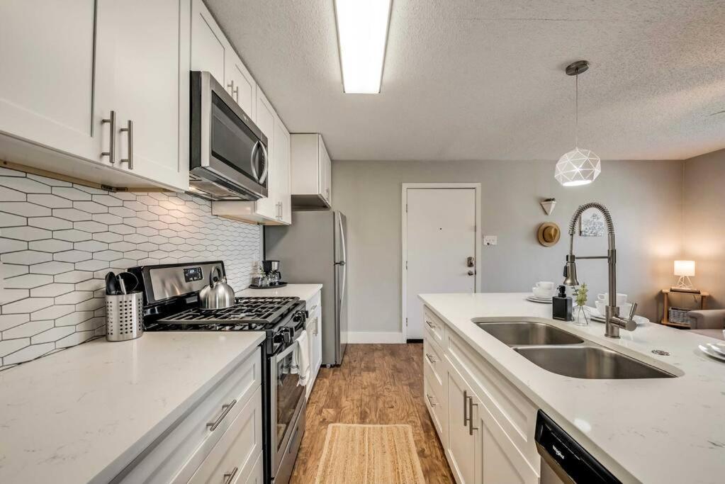 Apartment Heart Of Flat Close To Baylor Hospital *