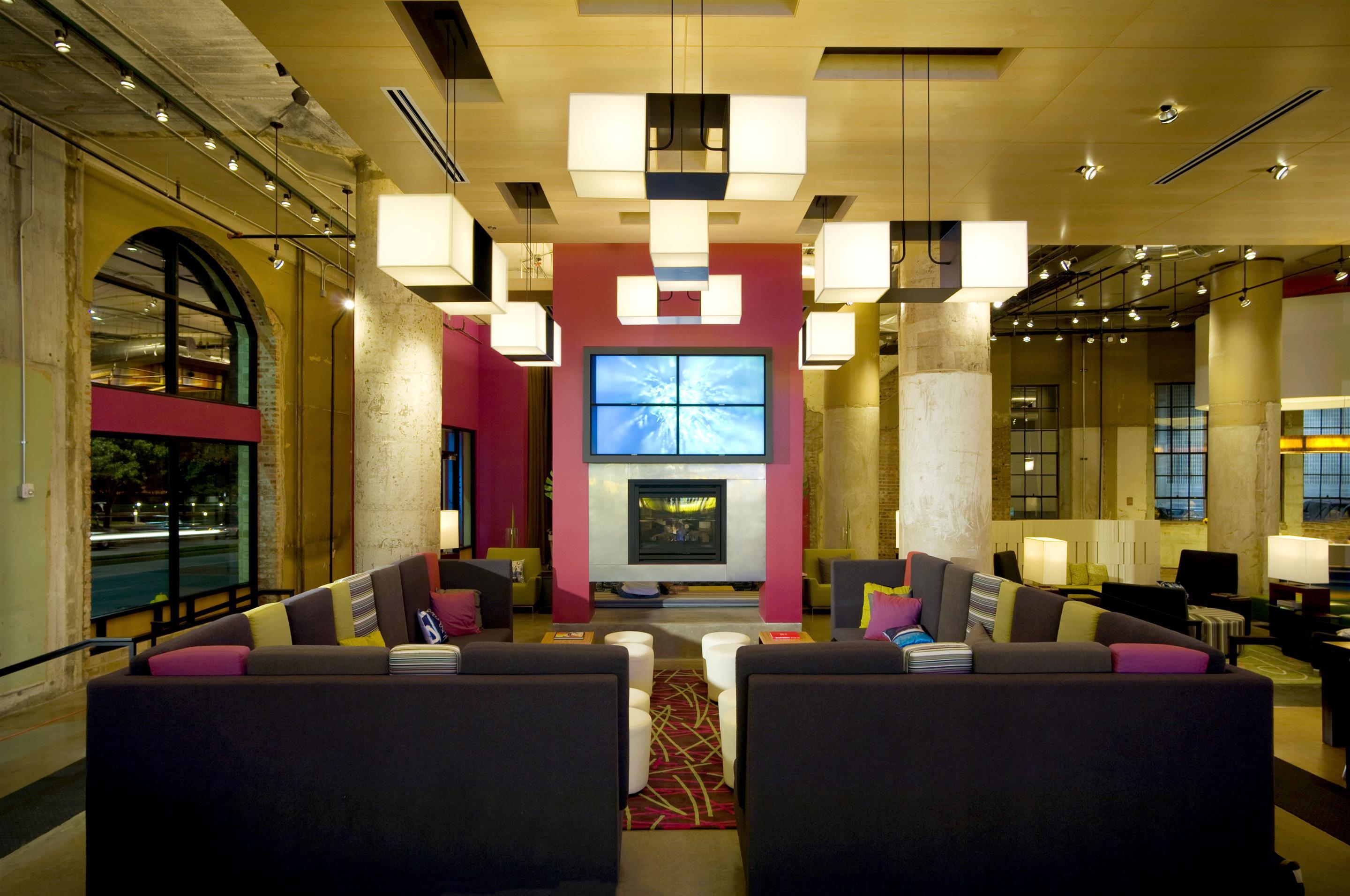 Aloft Downtown Hotel Dallas