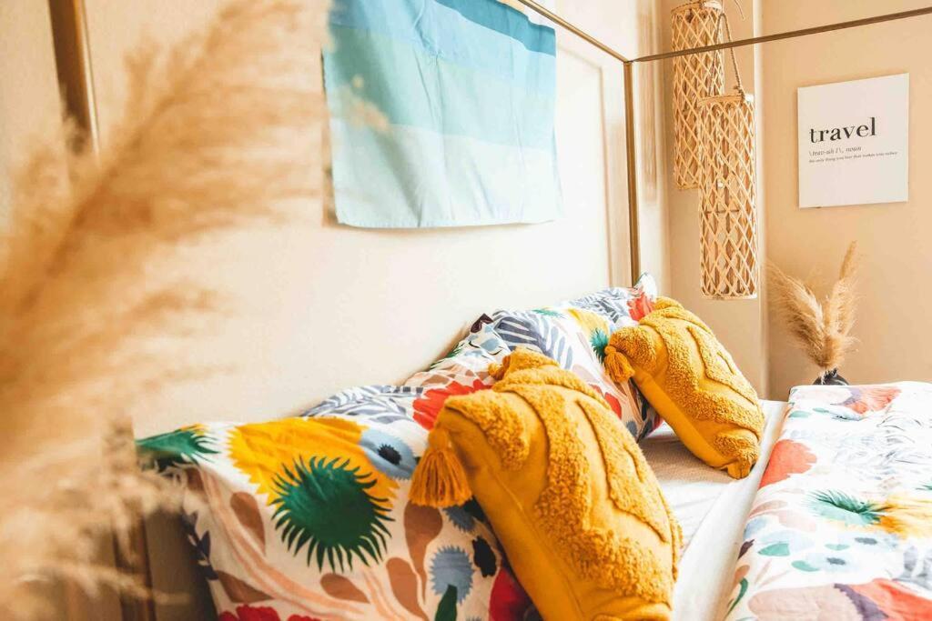 Cozi Uptown Bohemian Oasis W/ King Bed And Hammock Apartment