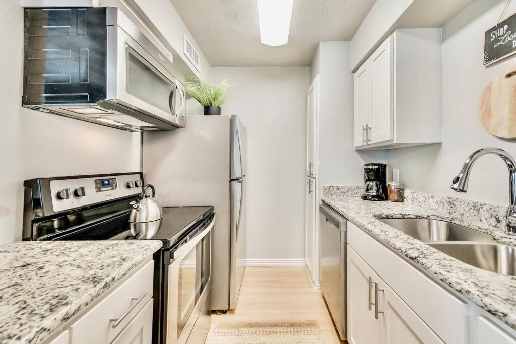 The Urban Nook Arboretum Tickets Included Apartment Dallas