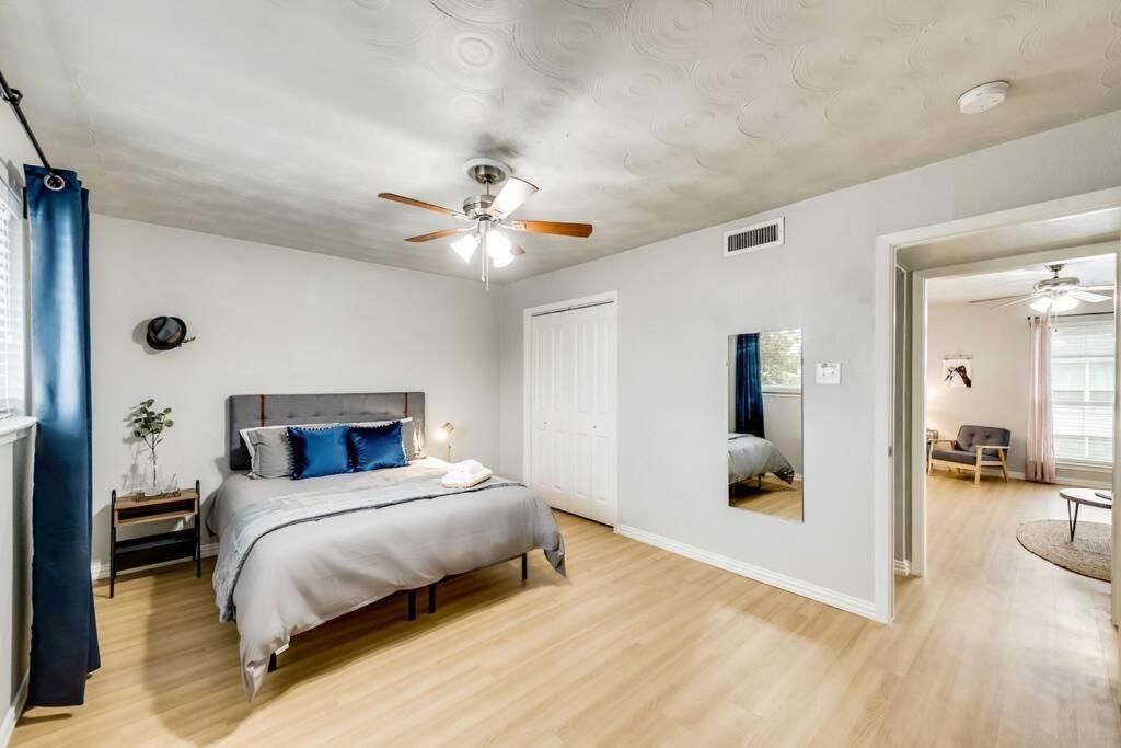 The Classic • Near Knox Henderson Apartamento