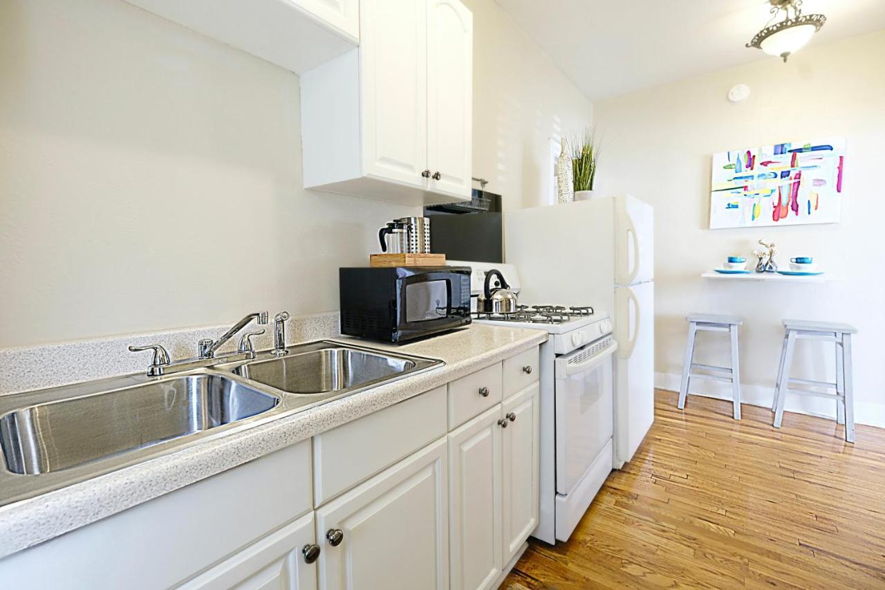 Apartment 1920s Urban Charm, Lower-greenville Ave Area *