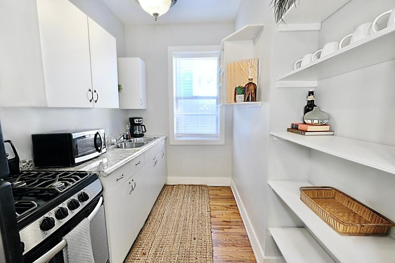 Relaxing 1 Bedroom Near Lower Greenville Free Parking Apartment *